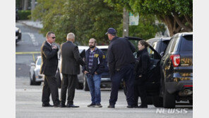 美 펠로시 자택 피습범 추정 블로그, 극단적 혐오 발언 줄줄