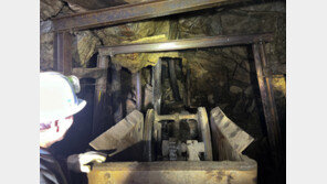 봉화 광부 95시간째 고립…구조당국 “심야에 2구간 암석 제거 본격화”