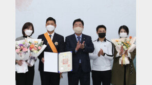 양궁간판 청주시청 김우진 체육훈장 ‘청룡장’…올 국제대회서 금 6개