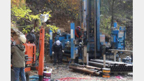 봉화 매몰사고 엿새째…생존확인 배관 시추 실패 ‘좌표 오차’