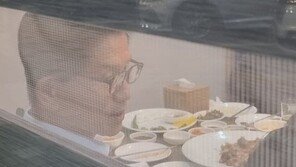 국가 애도기간 증 김문수 저녁 만찬 참석…“술 못마셔” 해명