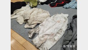 피 묻은 신발, 찢어진 옷, 주인잃은 안경…그날의 흔적들 
