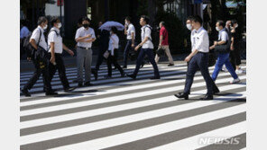 日 코로나 신규감염 3만4064명 ‘절반 감소’…누적 2253만5089명