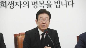 이재명, 이태원 참사에 “이제 책임 규명 주력, 특검 논의할 때 됐다”