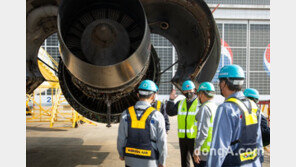 대한항공, ‘활주로 이탈’ A330 항공기 정밀점검 착수… 우기홍 사장 김포-군산 시험비행 동행