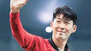 ‘안와골절’ 수술 손흥민 “마스크 쓰고라도 월드컵 출전”