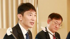 금감원장 “손태승, 현명한 판단 기대”…사실상 경고장