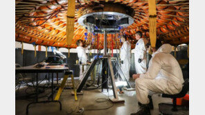 지구 재진입 풍선형 감속 원반장치 실험…“화성에 사람 보낼 것 대비”