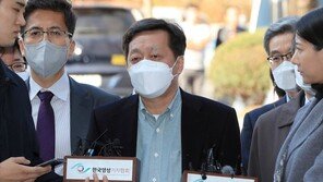 정진상, 영장심사 출석…“군사정권보다 더한 검찰정권”