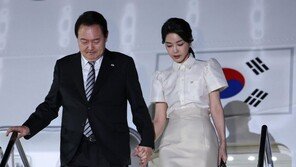 이원욱 “尹, 발리서 벤츠 사랑”…대통령실 “사실과 달라”