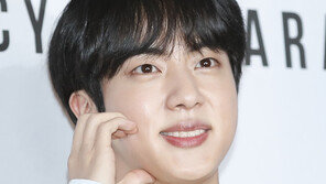 방탄소년단 진, 입대 장소 공개됐다…“훈련소 오지마라” 당부