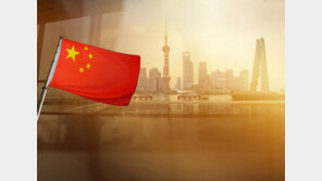 중국경제 회복, 내년 상반기도 글렀다? [딥다이브]