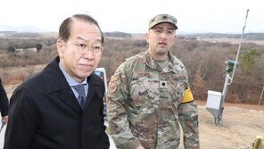 판문점 간 권영세 “남북관계, 대화 통해 무너진 신뢰 회복해야”