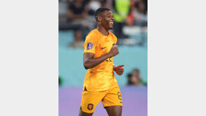 ‘오렌지 본색’… 8년 만에 돌아와 가볍게 8강