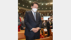 尹대통령 “법과 원칙 바로 서는 나라 만들 것…그것이 위기 극복의 길”