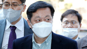 검찰, ‘뇌물 혐의’ 정진상 이번주 기소…이재명 수사 ‘촉각’