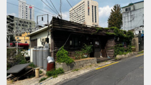 떡볶이 연대기 : 컵볶이에서 킹볶이까지 [바이브랜드]