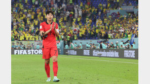 尹 “최선 다한 태극전사들 고생 많았다…국민 심장 뜨겁게 뛰어”