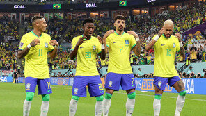 “브라질, 4골 넣을 때마다 ‘삼바춤’…韓에 무례” 축구 레전드 일침