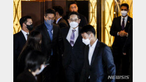 ‘인맥왕’ 이재용, 회장 취임 후 대외활동 더 ‘활발’