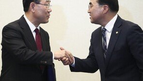 野 “서민은 없고 尹心만 가득” vs 與 “자기들 집권한 듯 삭감”