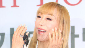 새 앨범으로 돌아온 조수미 “코로나 겪으며 사랑, 값지다 느꼈죠”