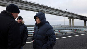 연이틀 러 본토 피격에 확전 위기감… 美 “우크라, 국경 넘어 공격말라” 경고