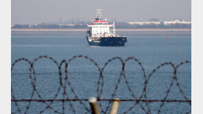 북한 서해서 불법 환적 정황 추가 포착…“3척이 맞대고 있어”