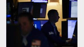 美 월가 거물들 “새해가 두렵다”…모건스탠리 1600명 감원