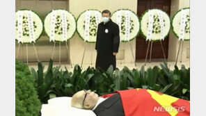 “시진핑 장쩌민 추도식 톈안먼사태 언급은 백지시위 경고”