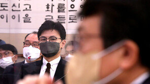 청담동 첼리스트 실토 “尹·한동훈 본적 없다, 남친에게 거짓말한 게 그만”