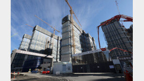 둔촌주공이 끌어내린 서울 아파트 청약 경쟁률…1년 새 ‘163대1→9대 1’