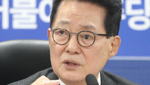 박지원 “이상민 물러나야…난 DJ때 7번 임명장 받고 6번 사퇴, DJ가 잡았지만”