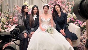 티아라 효민, 지연·황재균 결혼 축사 공개…“든든한 너만의 슈퍼맨 생겨 다행”