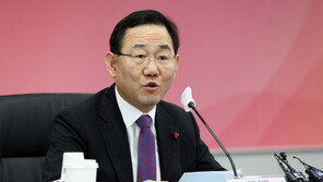 주호영 “野 ‘서민감세’ 포퓰리즘…金의장 법인세 중재안 수용해야”