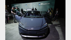 도요타, 전동화 전략 대대적 수정…하이브리드-전기차 놓고 갈팡질팡?