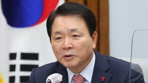 성일종 “‘초부자 감세’ 낡은 이념에 한발짝도 못나가”