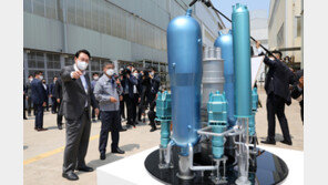 尹 “올해 원전 재도약 원년…SMR 개발로 원전시장 주도권 확보할 것”