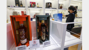 술병에는 나트륨·지방 없이 ‘열량’만 써도 된다…“열량표시 확대 기대”