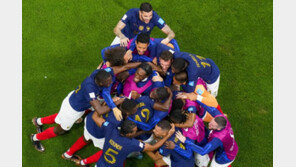 프랑스, 모로코 꺾고 결승행…음바페 vs 메시 맞붙는다