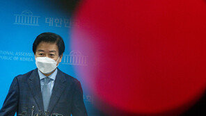 노웅래 체포동의안 제출, 野 자유투표 무게…반대 강요 못하는 속내