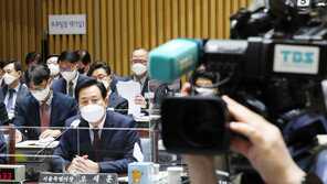 김어준 ‘연말 하차’ 공식화…TBS 새 대표 29일까지 공개 모집