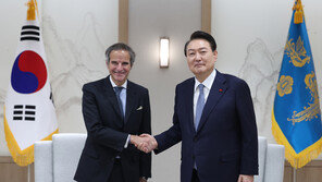 尹대통령, IAEA 사무총장에 “北 비핵화 달성 동참해달라” 