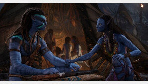 ‘아바타:물의 길’ 이틀 연속 정상…주말도 1위 예상