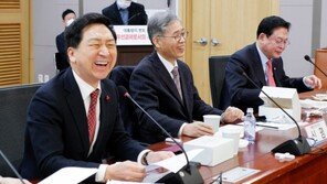 김기현, ‘법인세 1%p 인하 중재안’에 “민생 볼모 기만극”