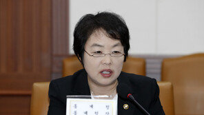 감사원, ‘국가통계 조작 의혹’ 황수경·강신욱 전 통계청장 조사