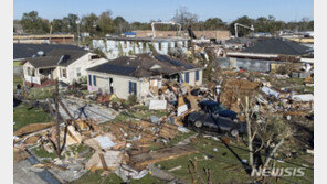美 남부 토네이도로 3명 사망…주택 등 건물 파괴 피해