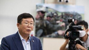 비명 “李 당장 물러나야”…친명 “그런다고 상황 바뀌나”