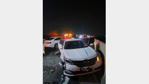 중부고속도로 진천 문백서 3중 추돌 사고…1명 중상·2명 부상