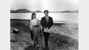 “소설 영화 각각의 생명력 있어”…‘헤어질 결심’ 모티브 ‘안개’ 각본집 펴낸 김승옥